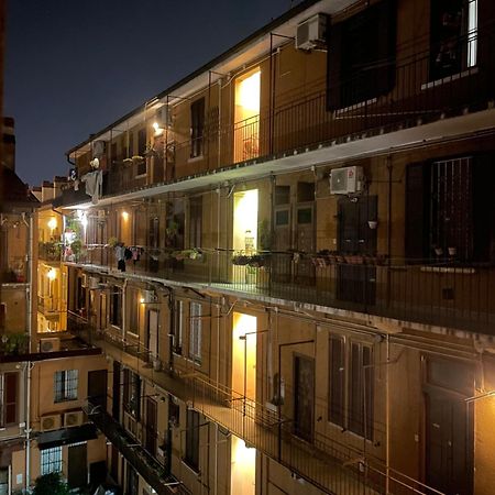 De Sura - La Terrazza Sul Naviglio Apartment มิลาน ภายนอก รูปภาพ