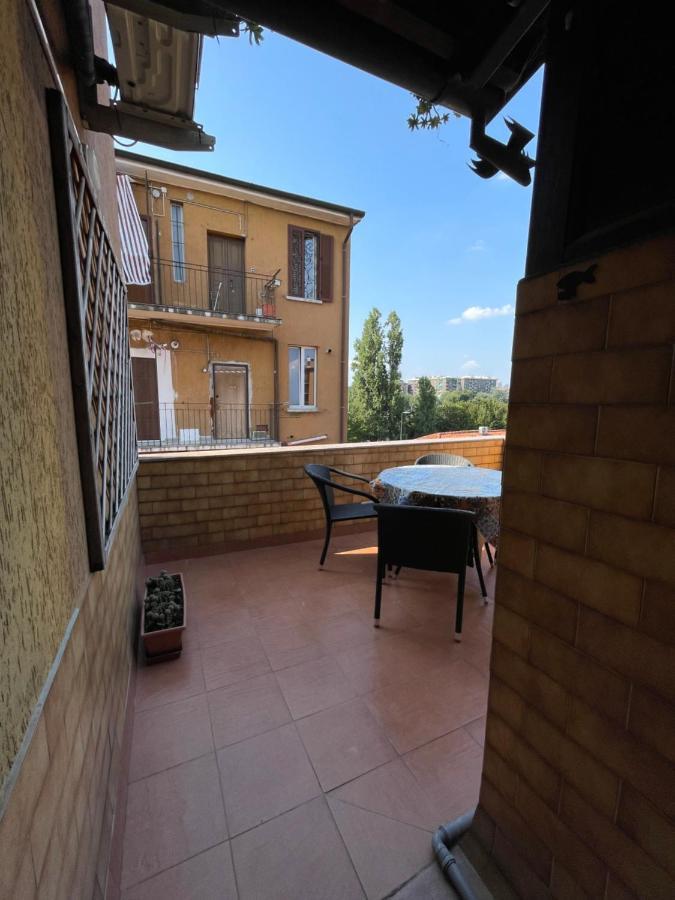 De Sura - La Terrazza Sul Naviglio Apartment มิลาน ภายนอก รูปภาพ