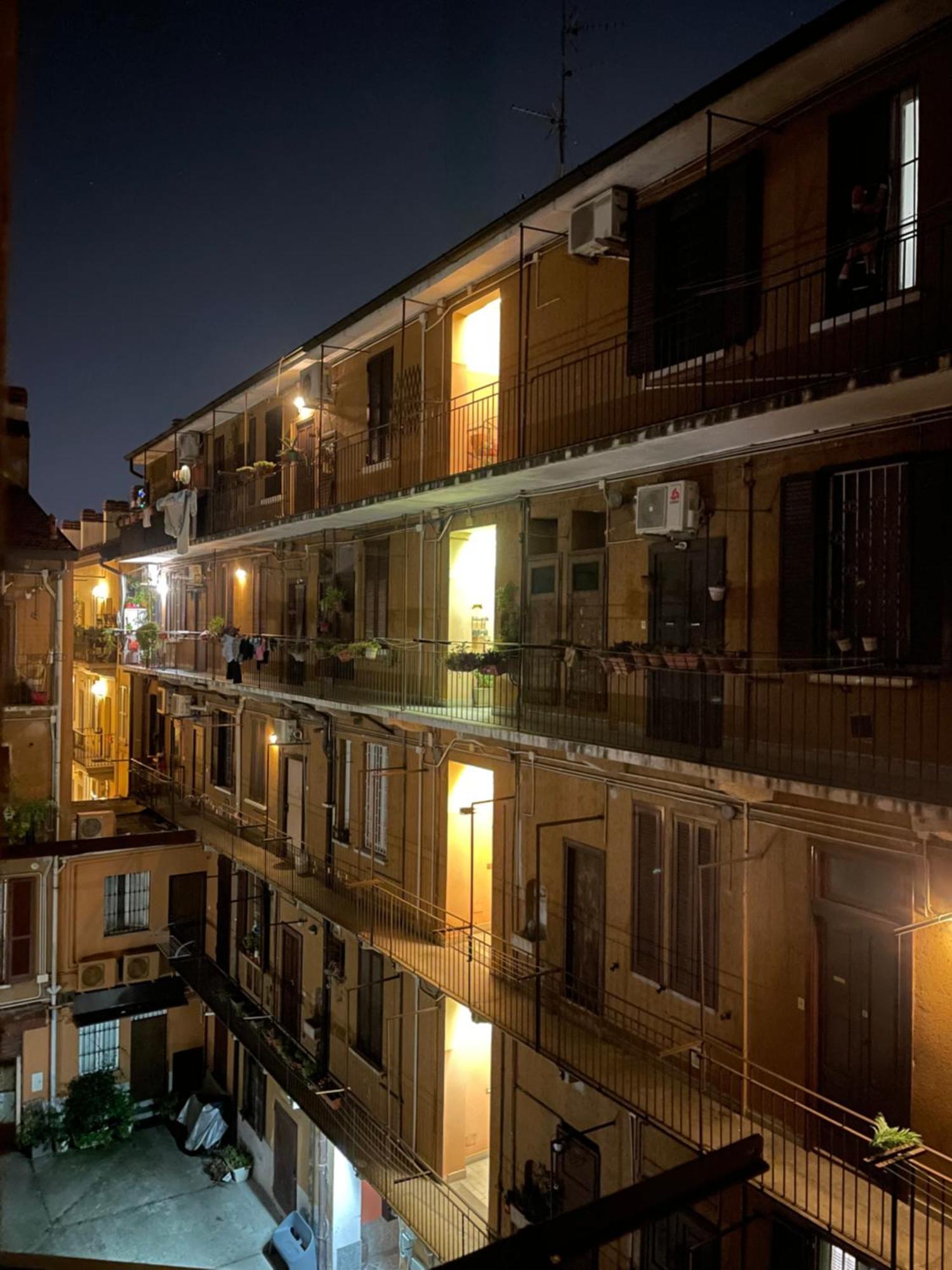 De Sura - La Terrazza Sul Naviglio Apartment มิลาน ภายนอก รูปภาพ